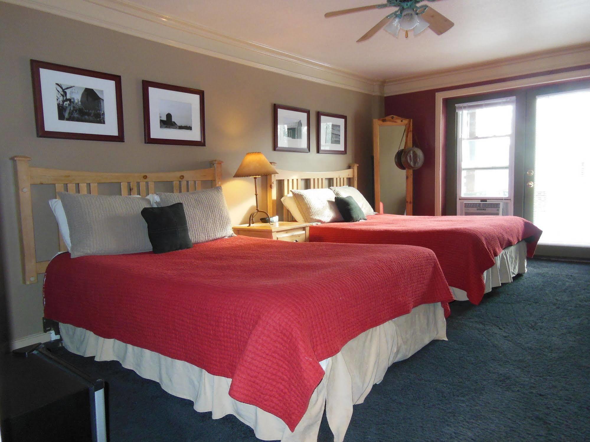 Stone Waters Inn Bellaire Kültér fotó